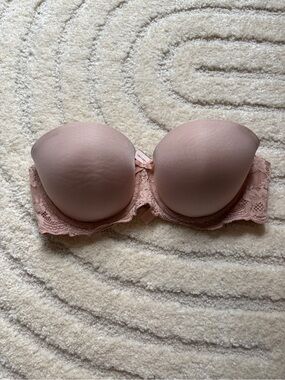 VICTORIA’S SECRET I STRAPLESS BRA